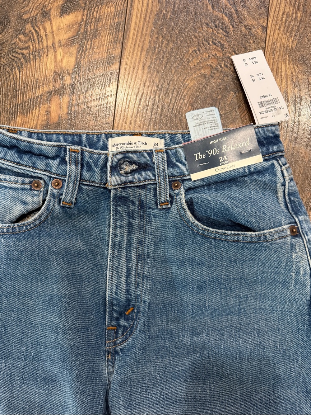 Abercrombie & Fitch Men's '90s Relaxed High-Rise Jeans - Light Blue Wash